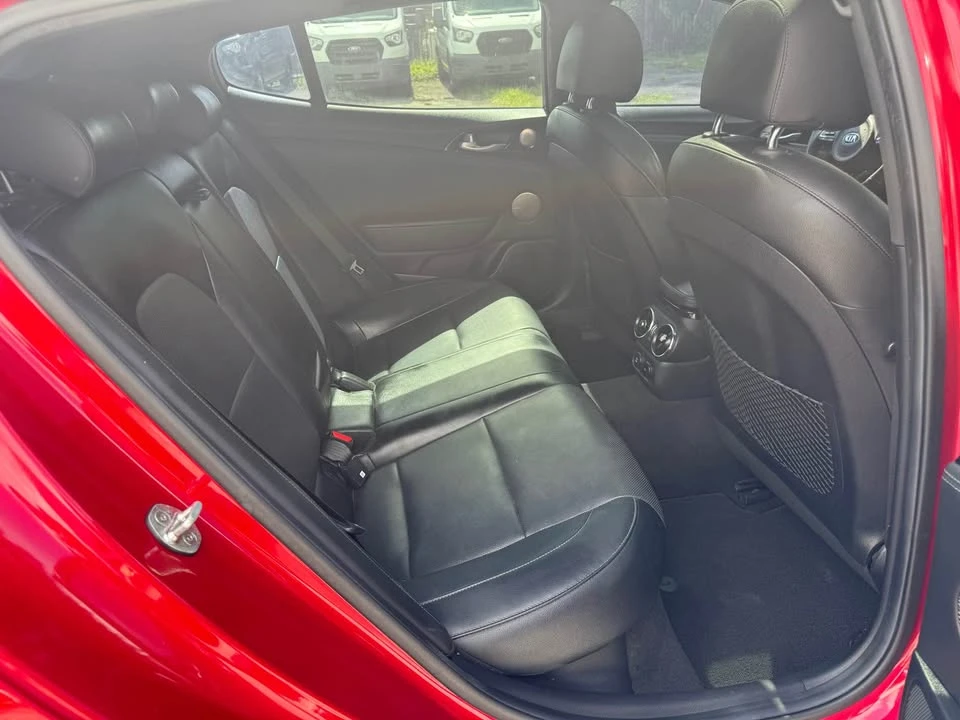 2020 Kia Stinger GT - Image 14 of 16
