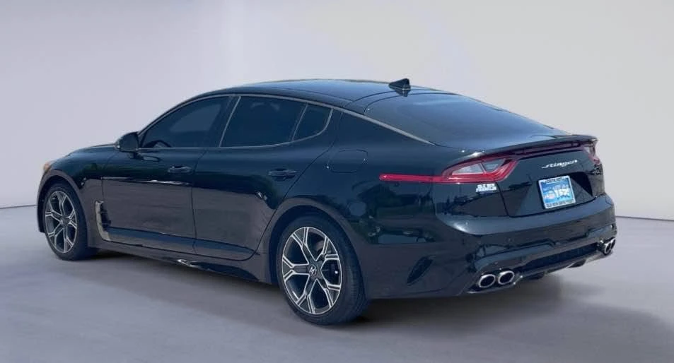 2020 Kia Stinger GT - Image 13 of 16
