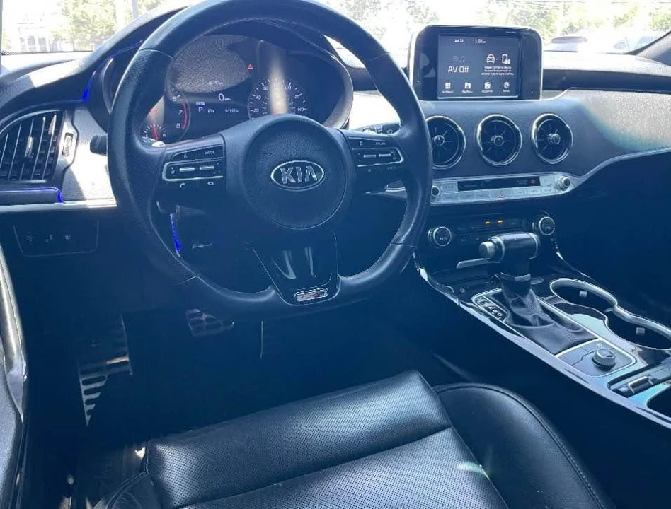 2020 Kia Stinger GT - Image 6 of 16