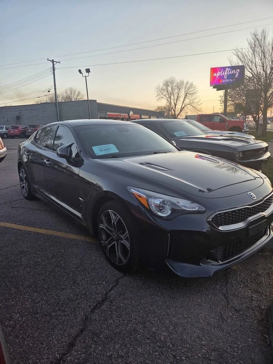 2020 Kia Stinger GT - Image 3 of 4