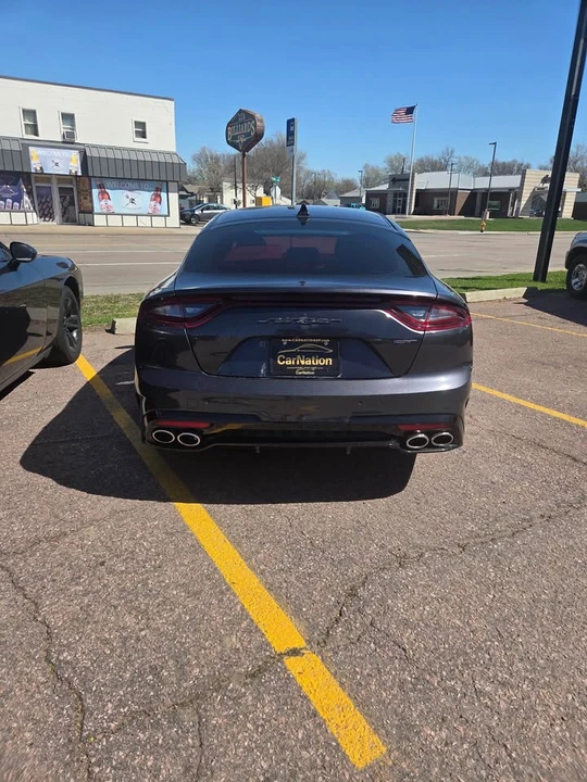2020 Kia Stinger GT - Image 2 of 5