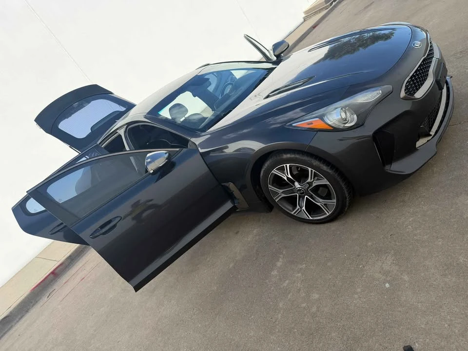 2020 Kia Stinger - Image 6 of 19