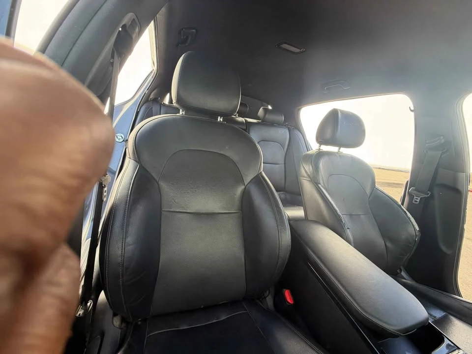 2020 Kia Stinger - Image 9 of 20