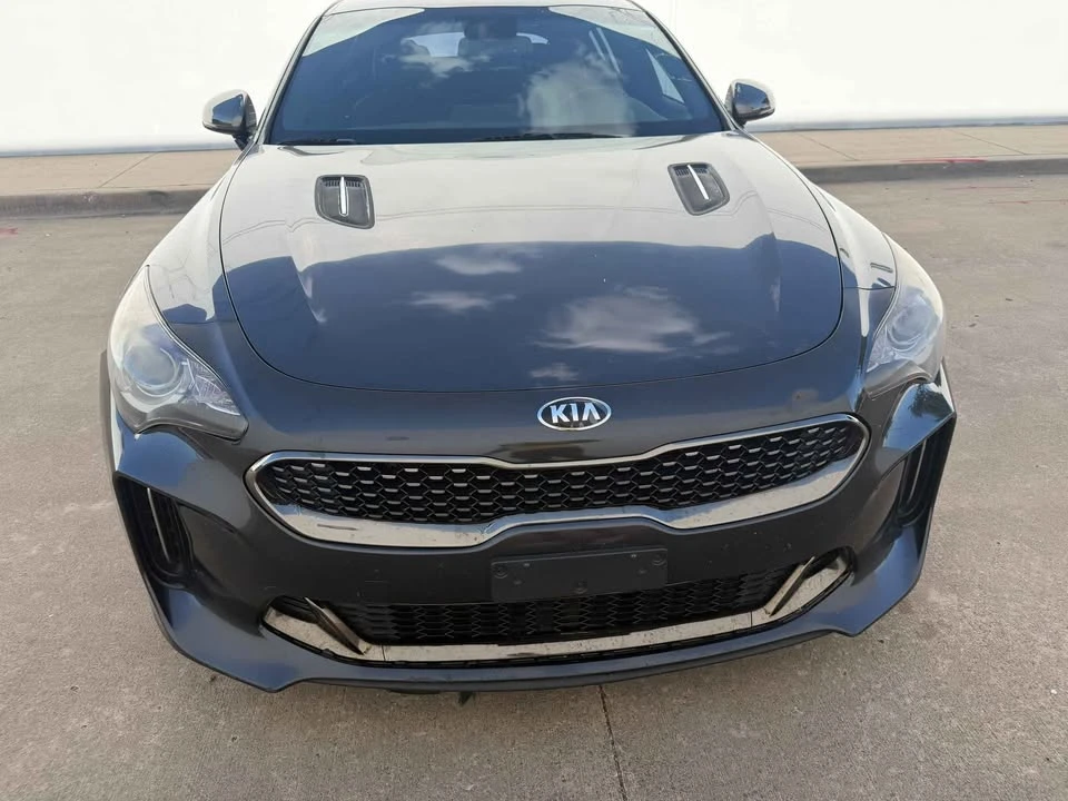 2020 Kia Stinger GT - Image 16 of 19