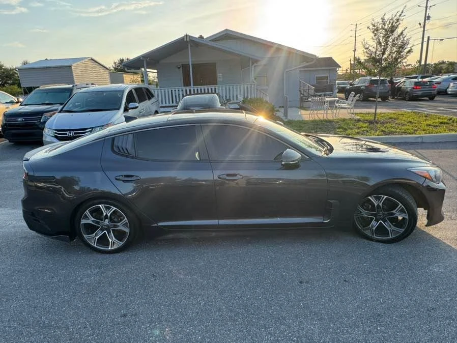 2020 Kia Stinger GT - Image 4 of 17