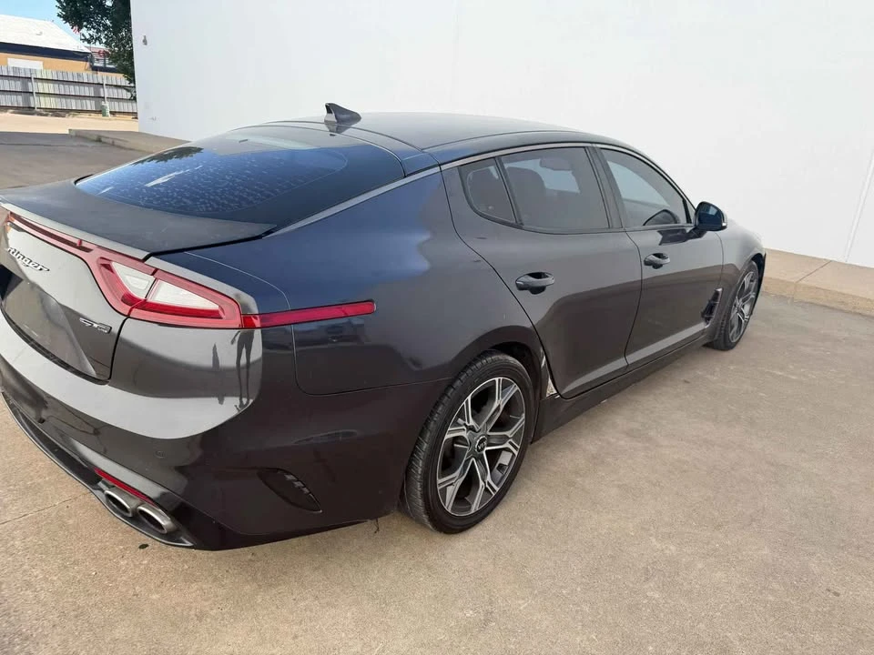 2020 Kia Stinger GT - Image 18 of 19
