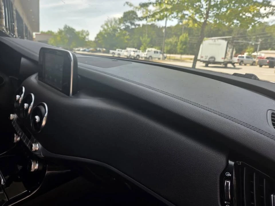 2020 Kia Stinger GT - Image 9 of 19