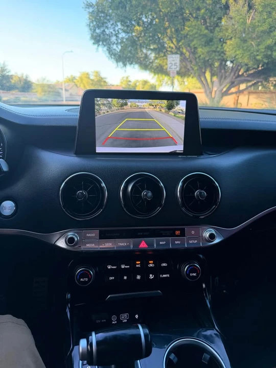 2020 Kia Stinger - Image 10 of 10