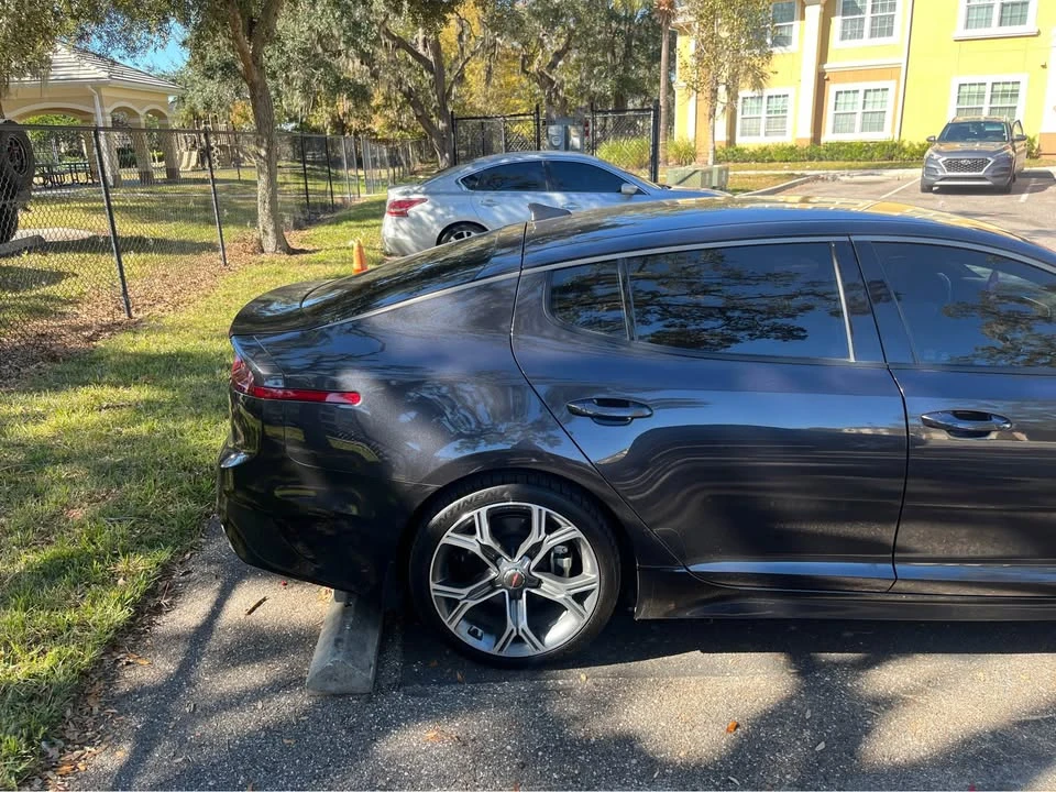 2020 Kia Stinger GT - Image 2 of 11