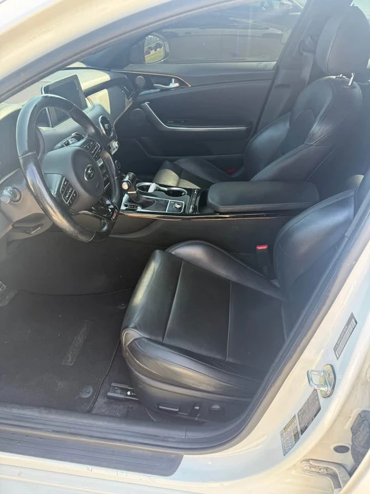 2020 Kia Stinger GT - Image 6 of 8