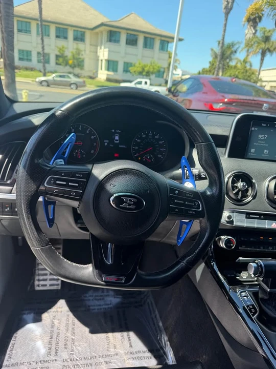 2020 Kia Stinger GT - Image 8 of 14