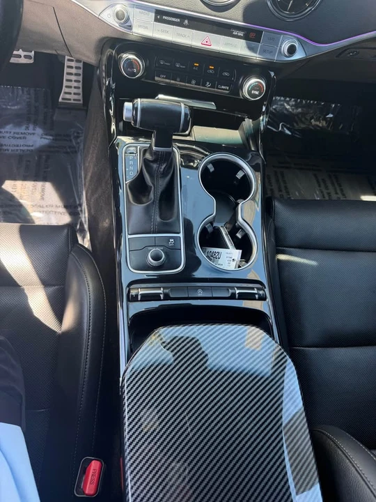 2020 Kia Stinger GT - Image 10 of 14