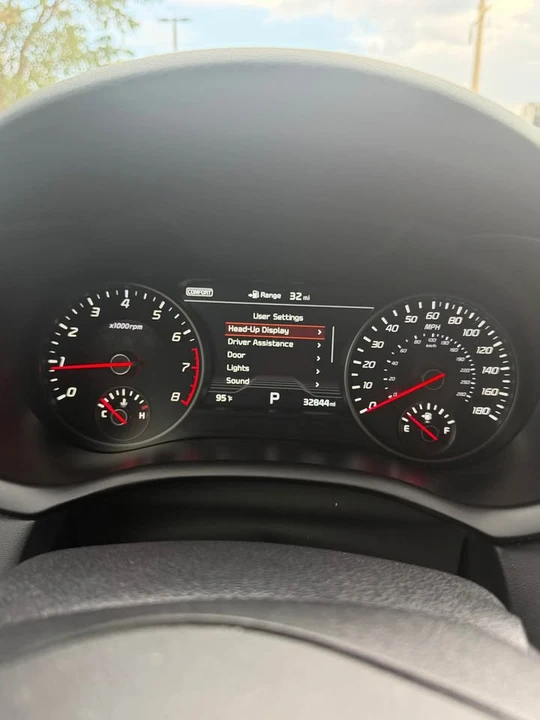 2020 Kia Stinger GT - Image 6 of 10