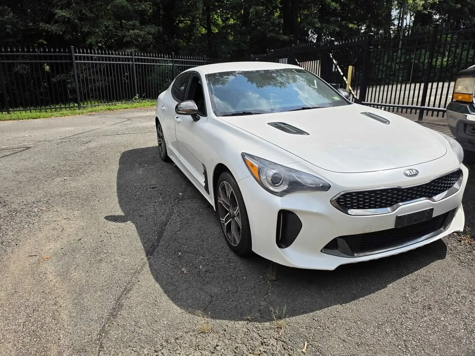 2020 Kia Stinger GT - Image 11 of 14