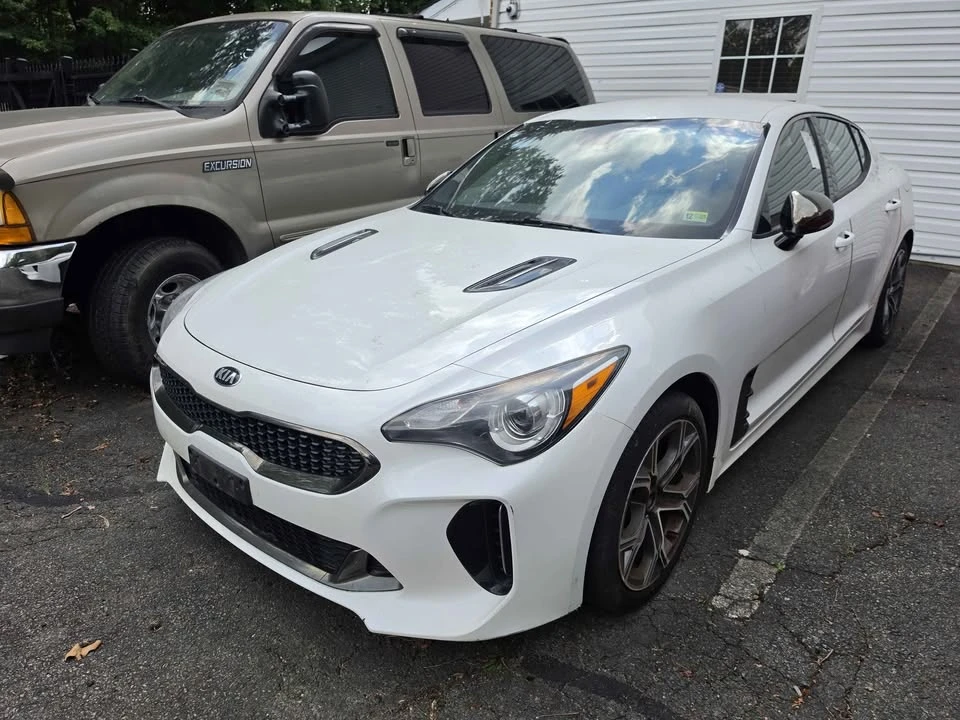 2020 Kia Stinger GT - Image 2 of 14