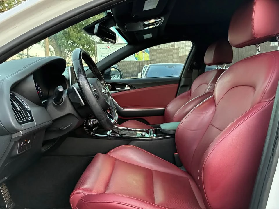 2020 Kia Stinger GT - Image 10 of 20