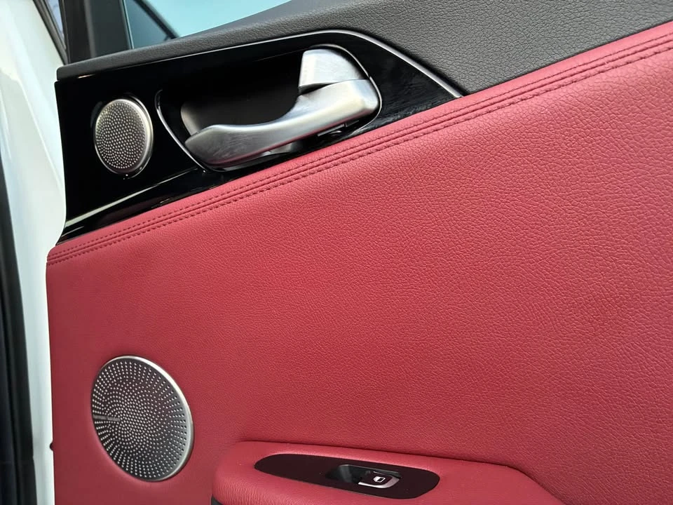 2020 Kia Stinger GT - Image 13 of 20