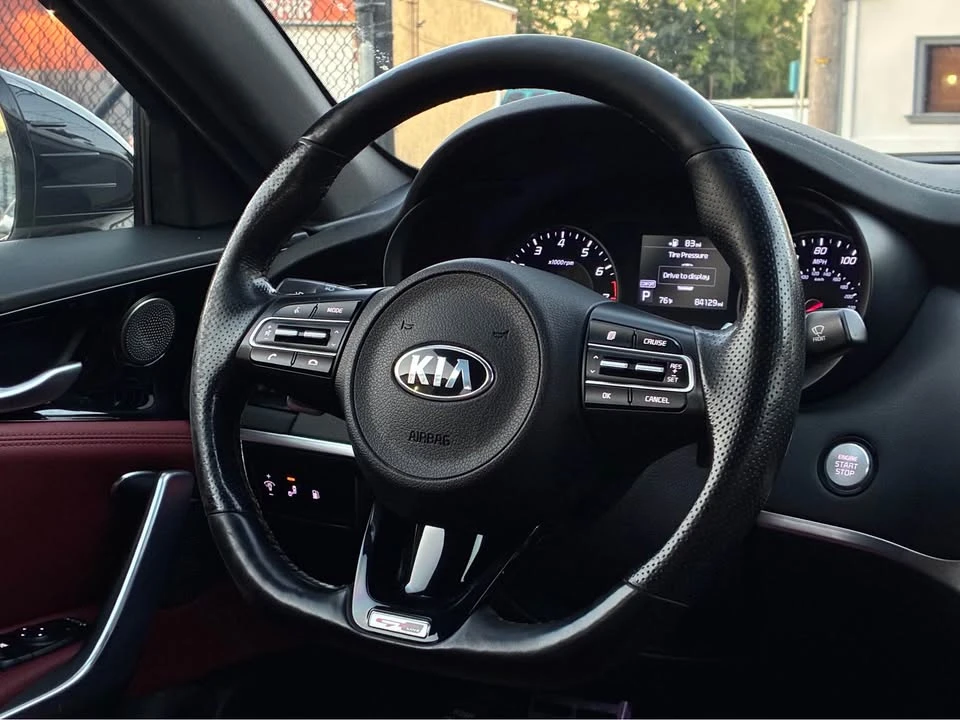 2020 Kia Stinger GT - Image 16 of 20