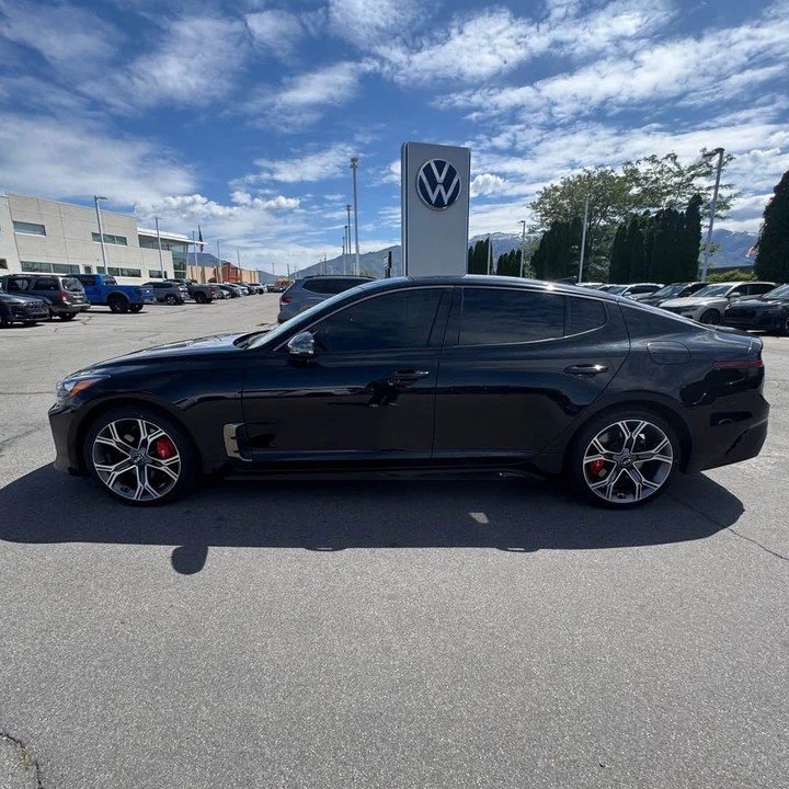 2020 Kia Stinger GT - Image 2 of 16