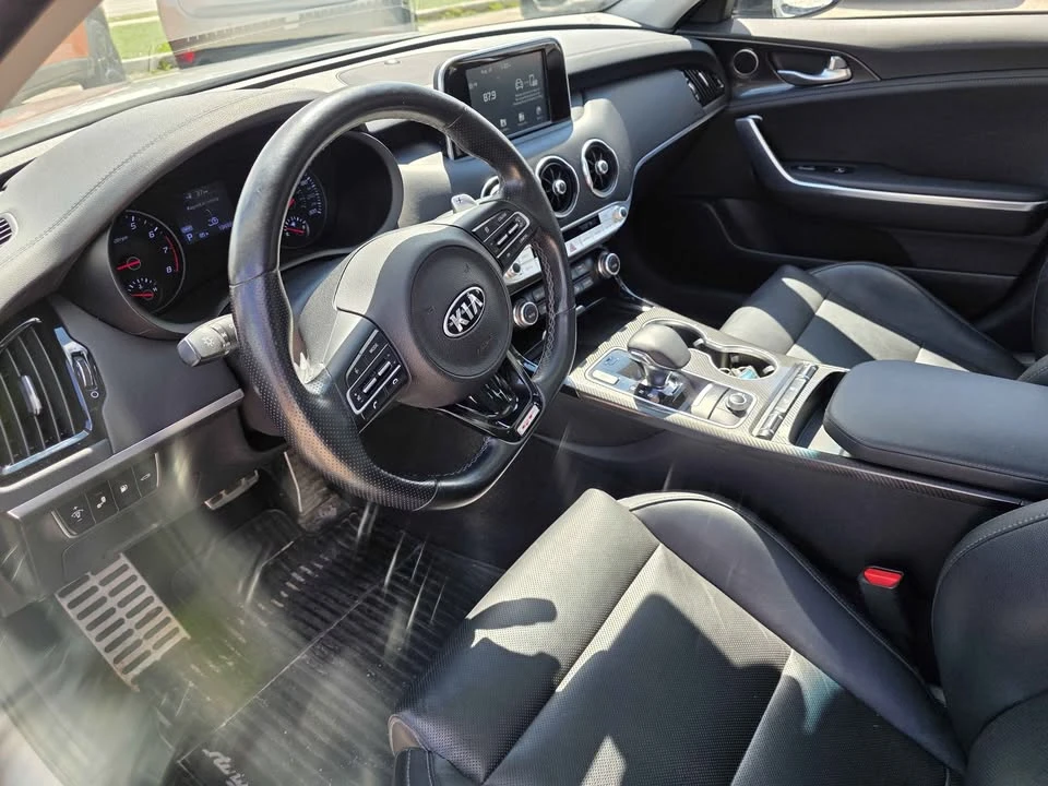 2020 Kia Stinger GT - Image 5 of 9