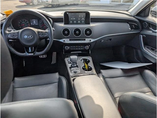 2020 Kia Stinger GT - Image 14 of 20