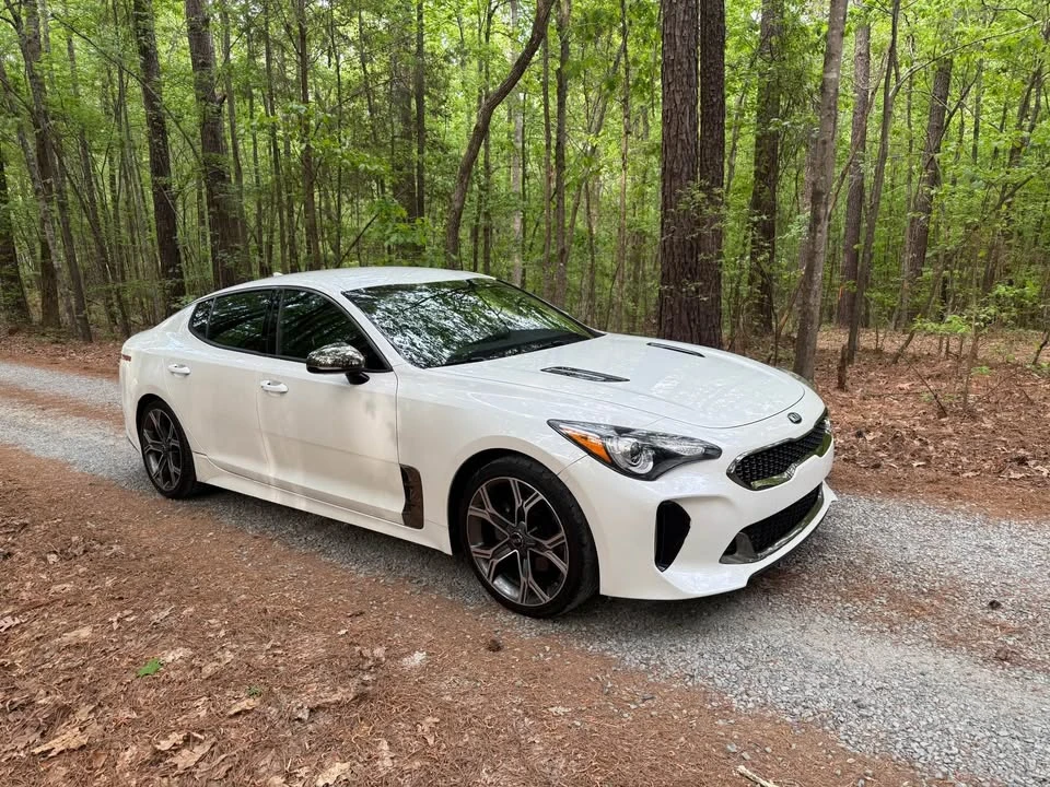 2020 Kia Stinger GT - Image 7 of 16