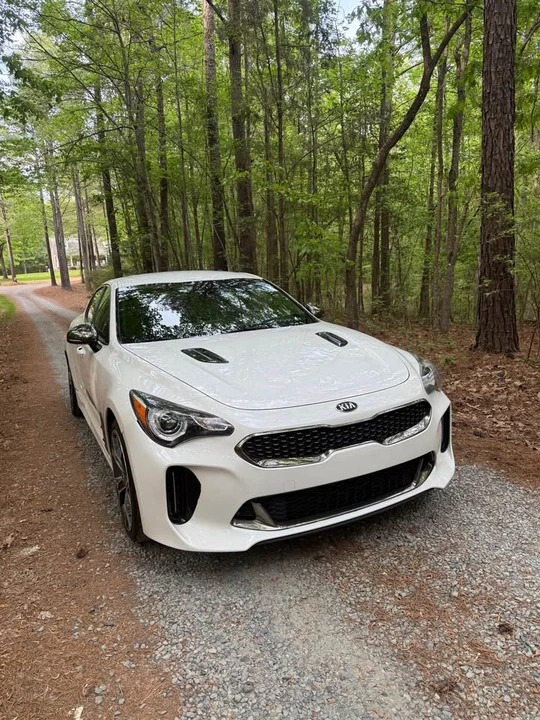 2020 Kia Stinger GT - Image 4 of 16