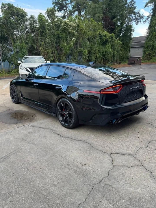 2020 Kia Stinger GT - Image 6 of 17