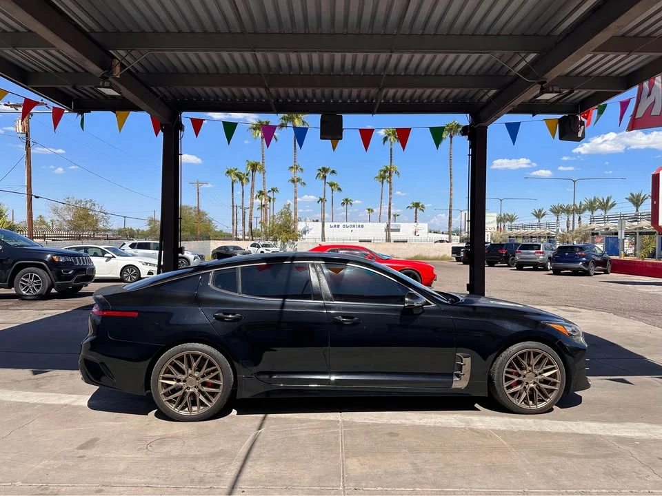2020 Kia Stinger GT - Image 10 of 20