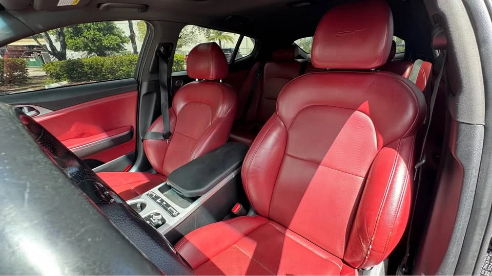 2020 Kia Stinger GT - Image 18 of 20