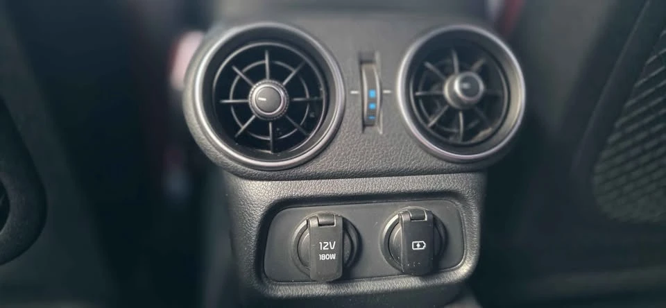 2020 Kia Stinger GT - Image 11 of 11