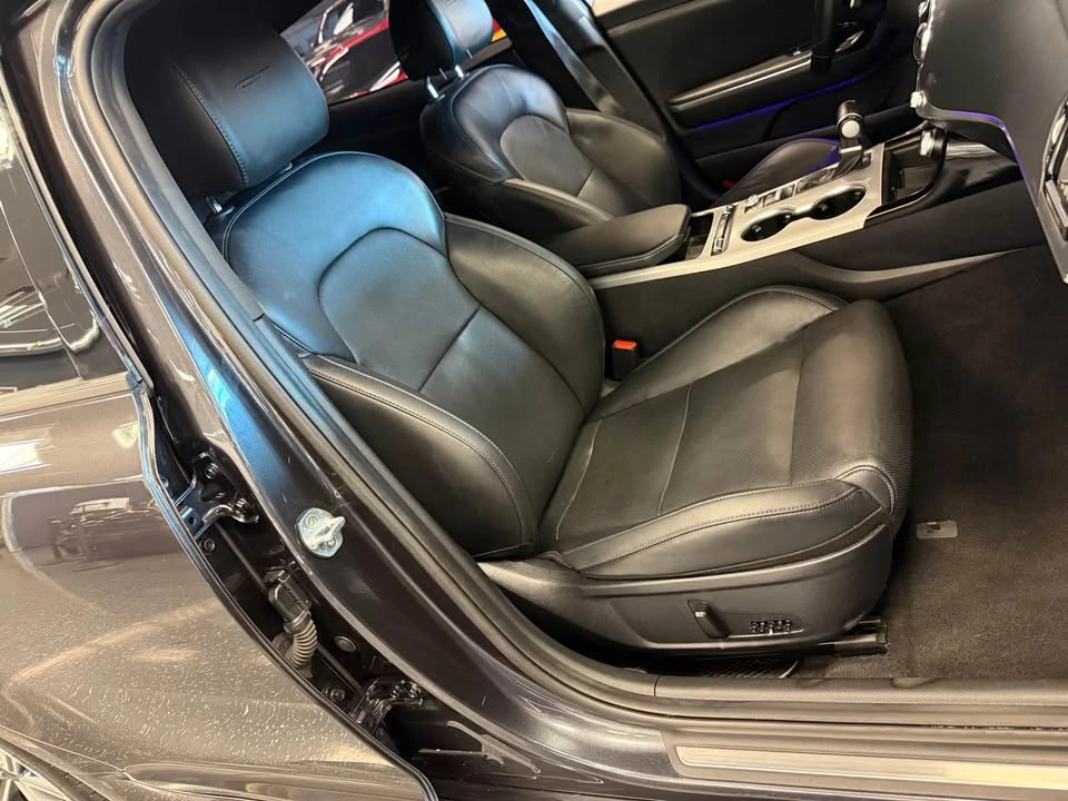 2020 Kia Stinger GT - Image 17 of 20