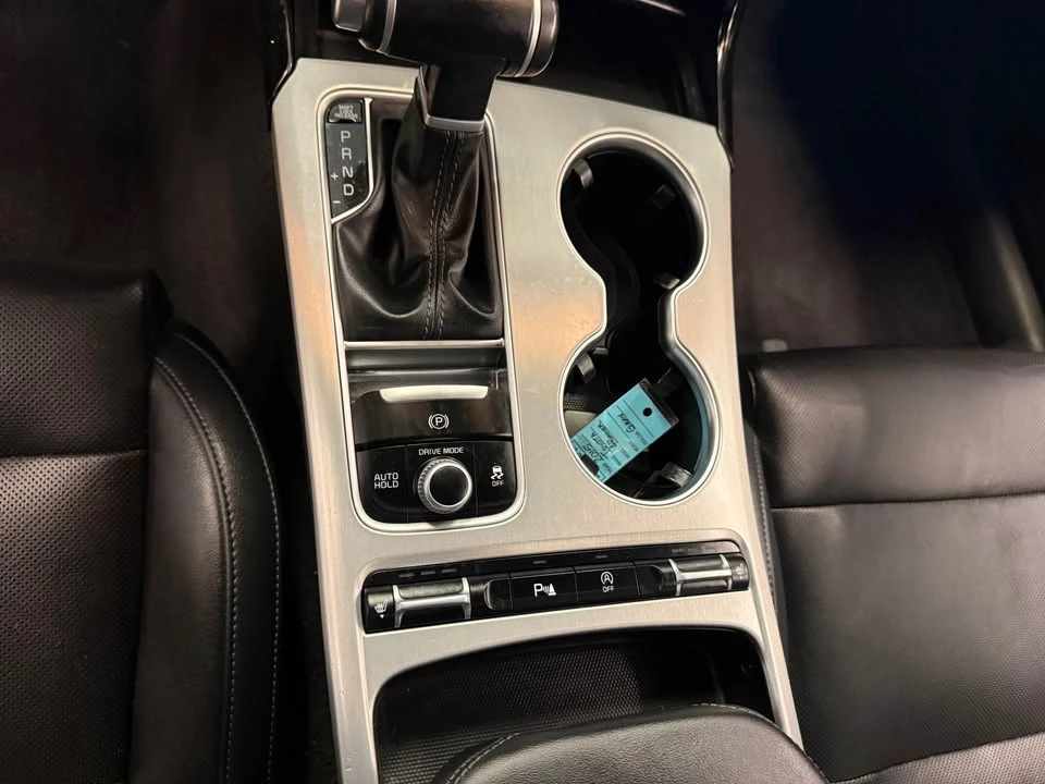 2020 Kia Stinger GT - Image 10 of 20