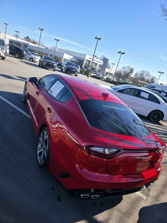 2020 Kia Stinger GT - Image 4 of 10