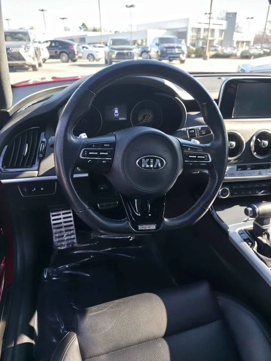 2020 Kia Stinger GT - Image 9 of 10