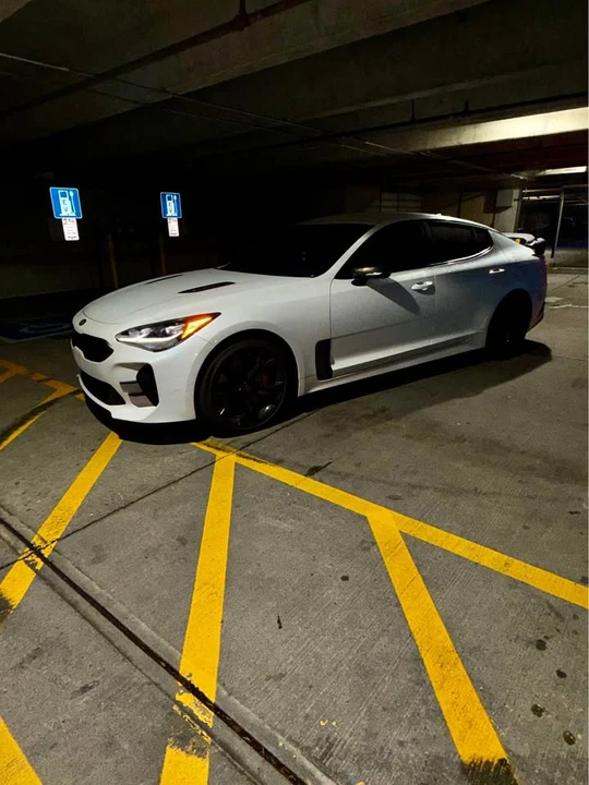 2020 Kia Stinger GT - Image 3 of 8