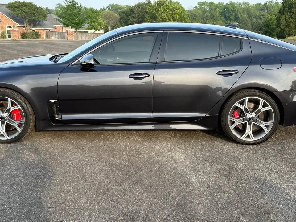 2020 Kia Stinger GT - Image 5 of 11