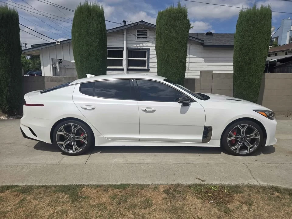 2020 Kia Stinger GT - Image 5 of 9
