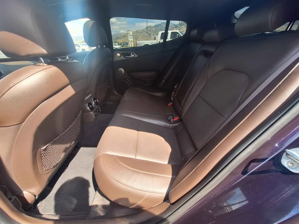 2020 Kia Stinger GT - Image 16 of 20
