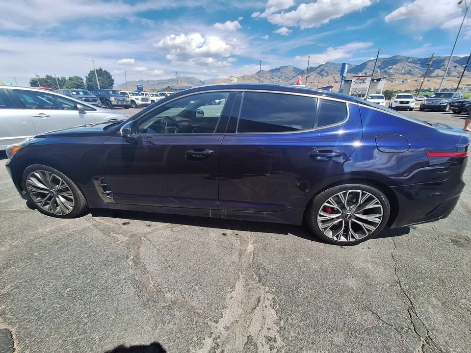 2020 Kia Stinger GT - Image 6 of 20