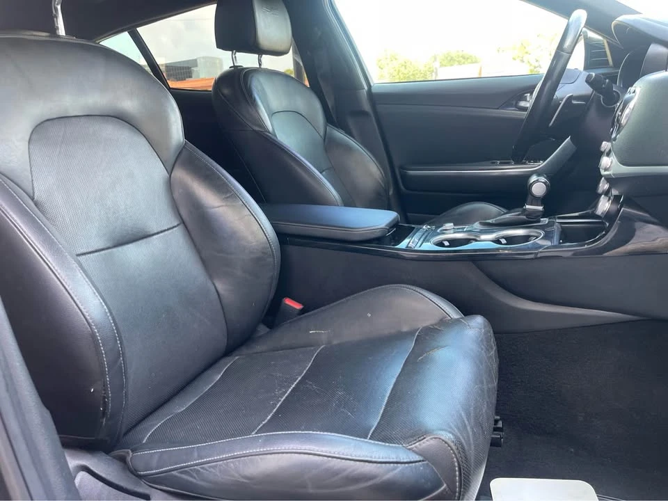 2020 Kia Stinger GT - Image 10 of 16