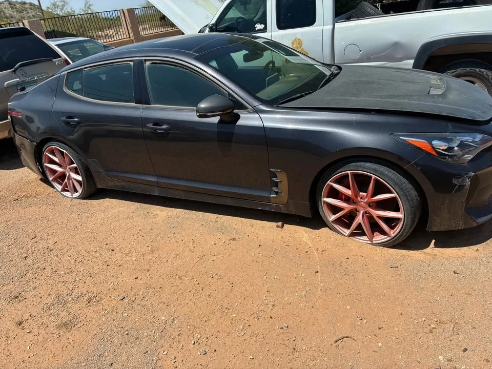 2020 Kia Stinger GT - Image 5 of 9