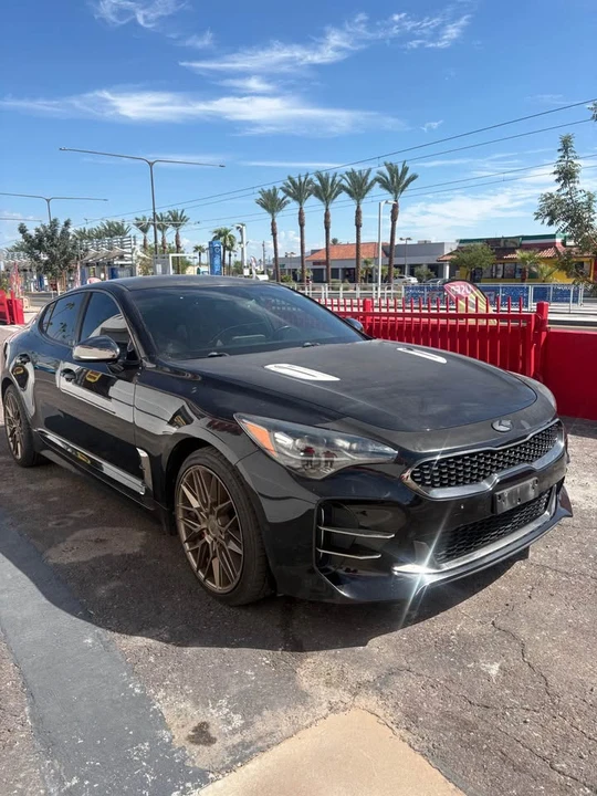 2020 Kia Stinger GT - Image 6 of 8