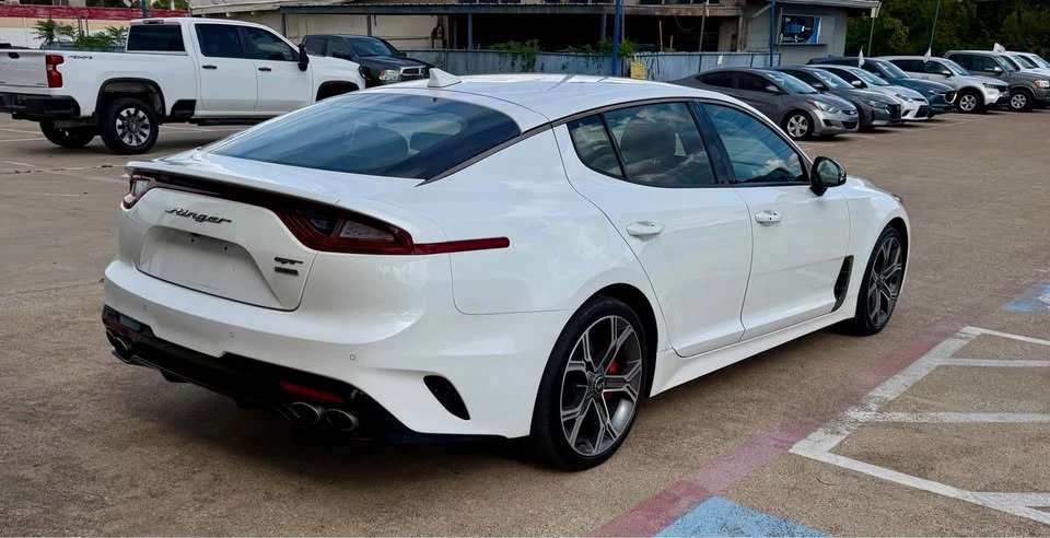2020 Kia Stinger GT - Image 4 of 16