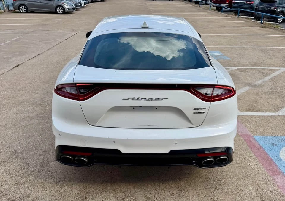 2020 Kia Stinger GT - Image 16 of 16