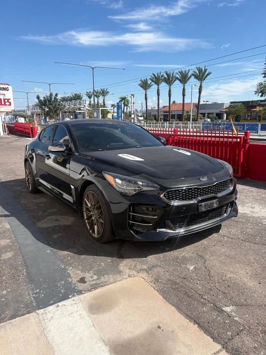 2020 Kia Stinger GT - Image 6 of 9