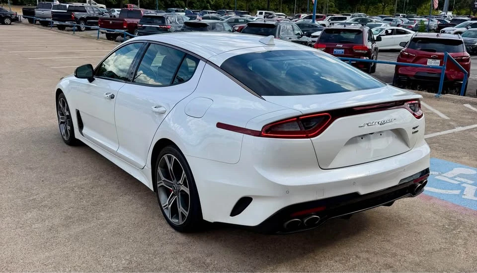 2020 Kia Stinger GT - Image 3 of 15