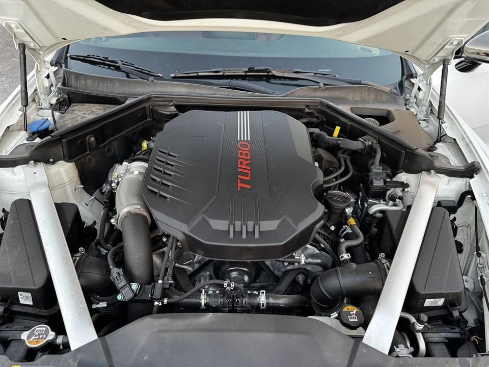 2020 Kia Stinger GT - Image 12 of 12
