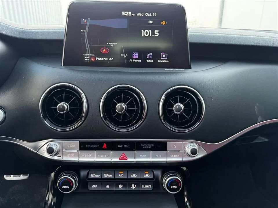 2020 Kia Stinger GT - Image 8 of 12