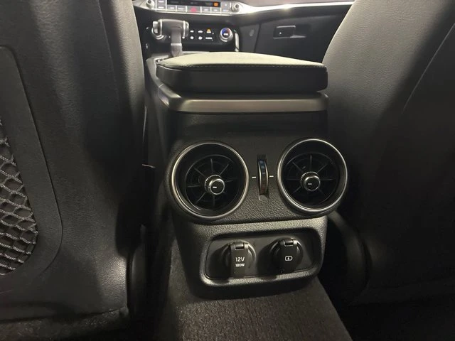 2020 Kia Stinger GT - Image 15 of 20